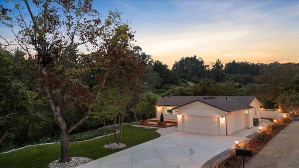 Salinas, CA 93907,7183 Tustin RD