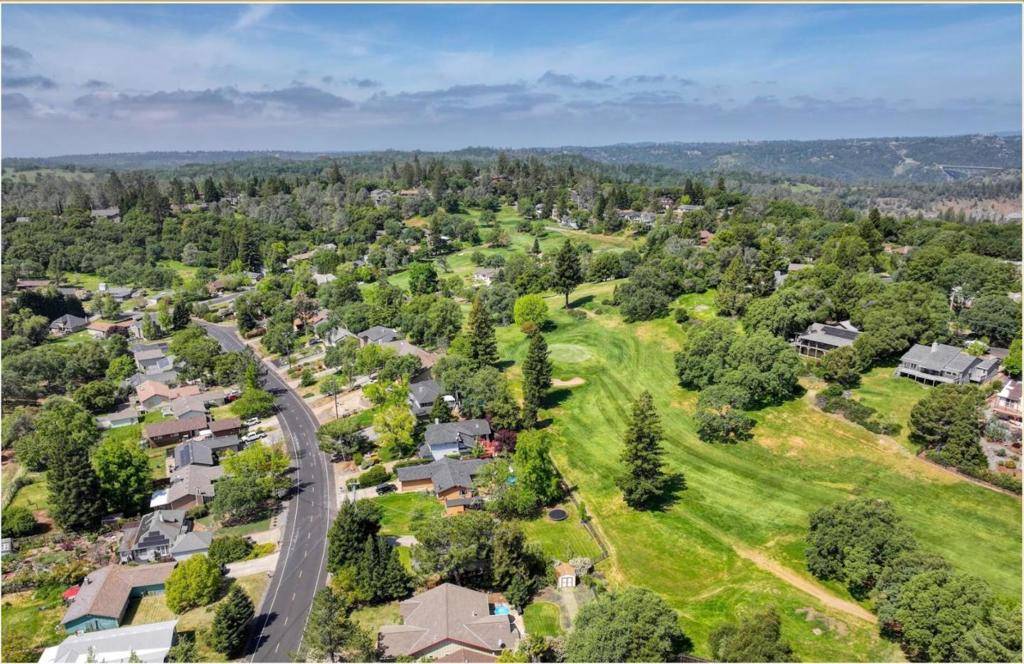 CA 95614,1685 American River TRL