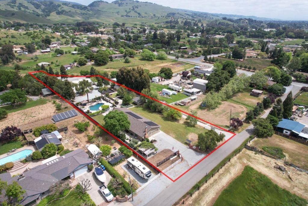 San Martin, CA 95046,2017 Gypsy AVE