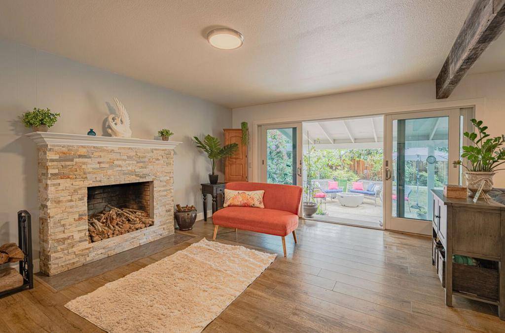 Watsonville, CA 95076,29 Karen DR