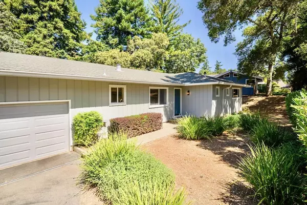 Scotts Valley, CA 95066,15 Cumbre LN