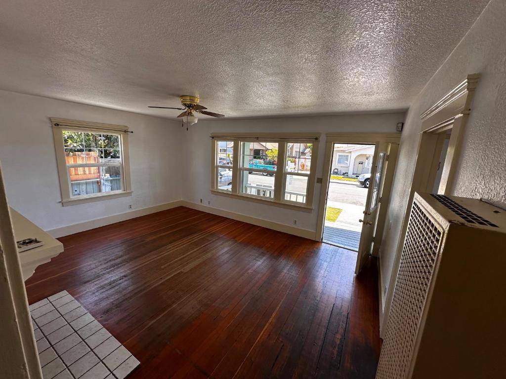 Watsonville, CA 95076,515 Mckenzie AVE
