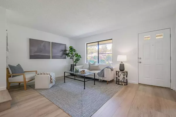 Capitola, CA 95010,1118 Callas LN #2