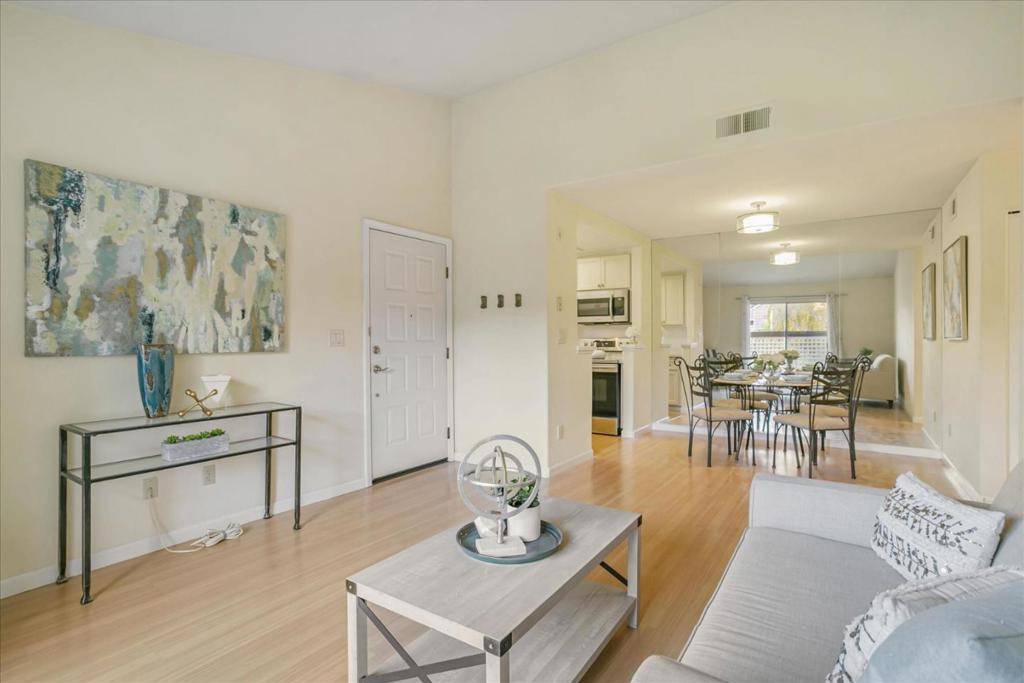 5973 Lake Almanor DR, San Jose, CA 95123