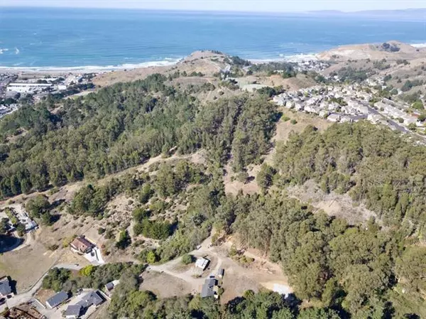 Pacifica, CA 94044,Hinton Ranch RD