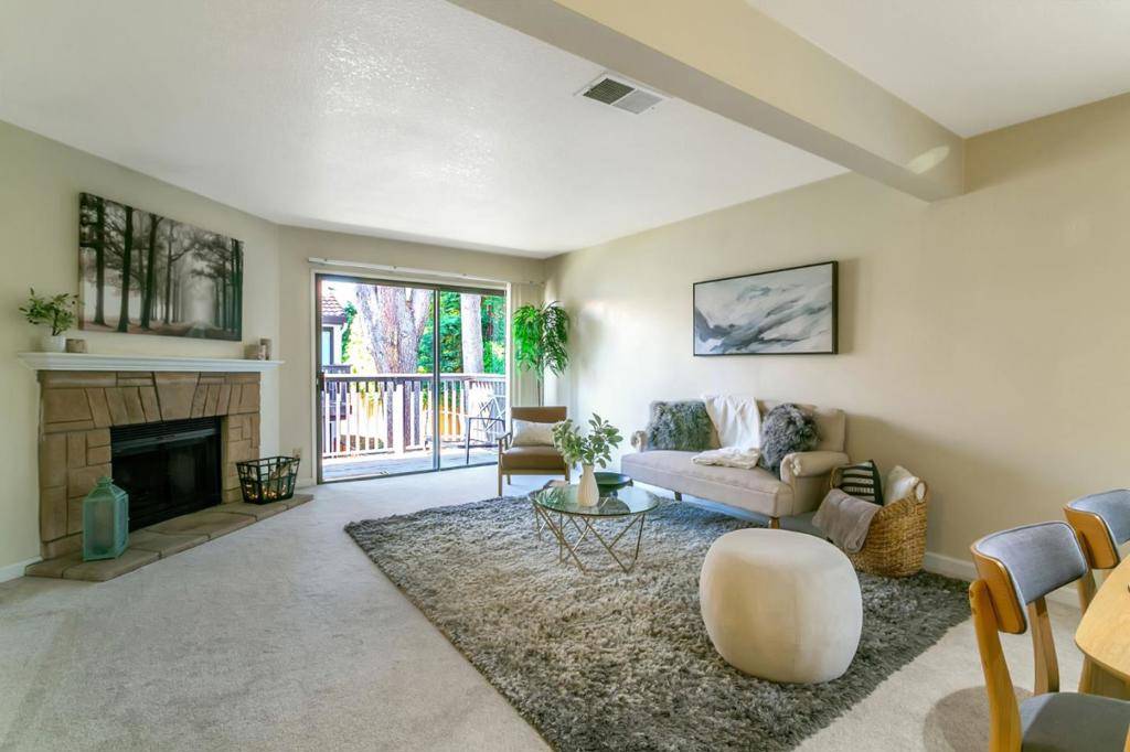Gilroy, CA 95020,771 Williamsburg WAY #B