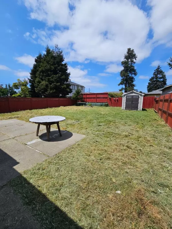 Richmond, CA 94805,5419 Solano