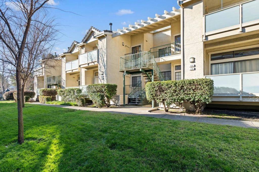 Danville, CA 94526,316 Borel LN