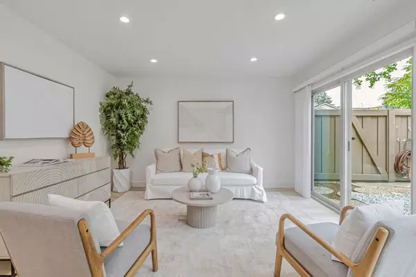 Los Gatos, CA 95032,164 Milmar WAY