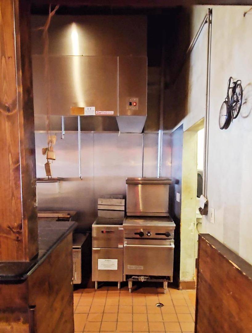 San Bruno, CA 94066,632 632 San Mateo AVE