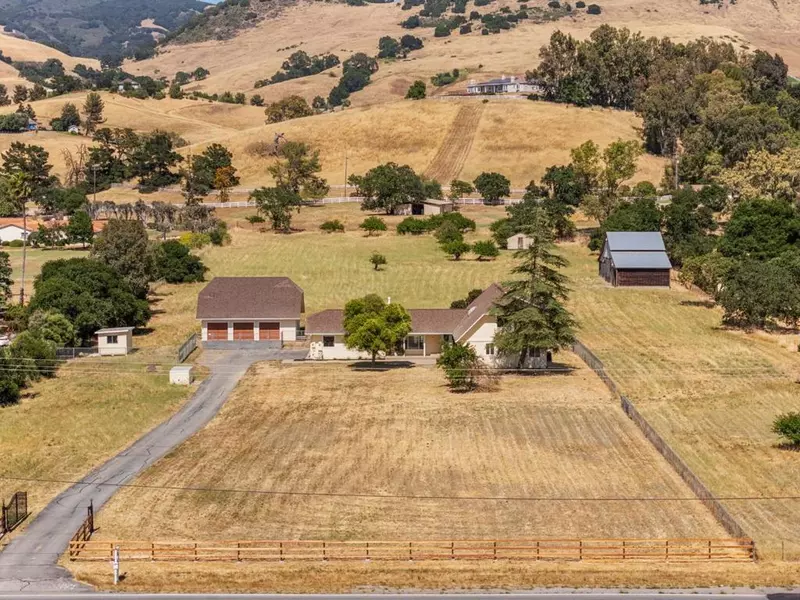 10980 New AVE, Gilroy, CA 95020