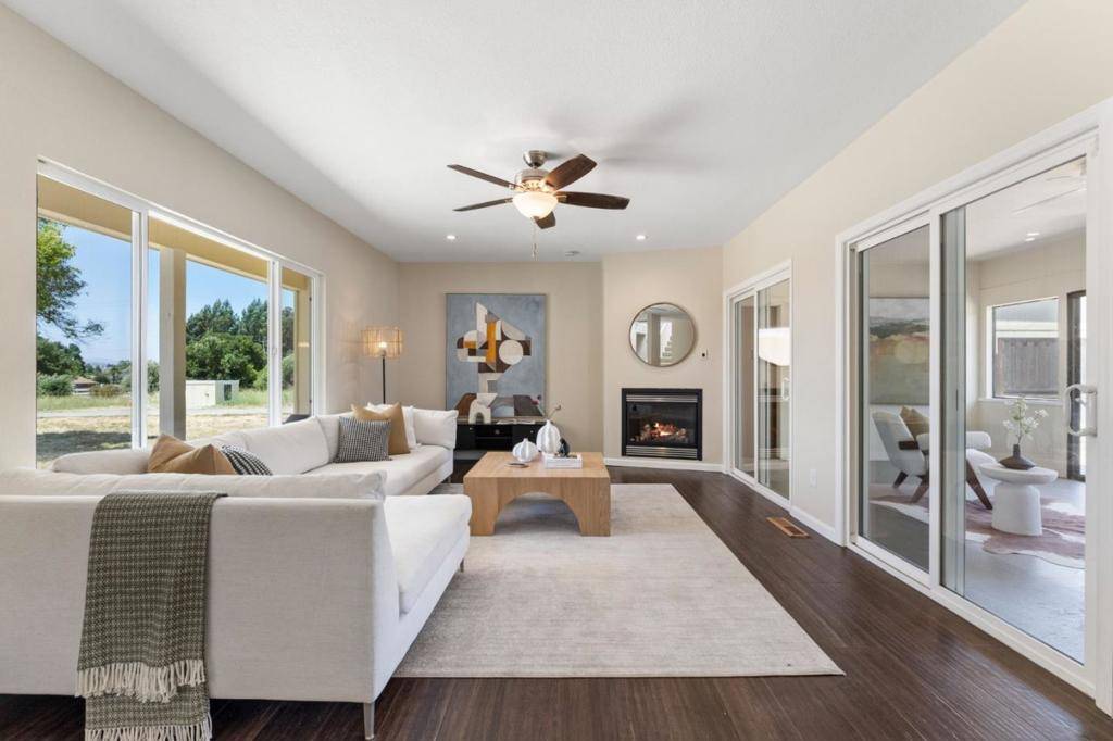 Gilroy, CA 95020,10980 New AVE