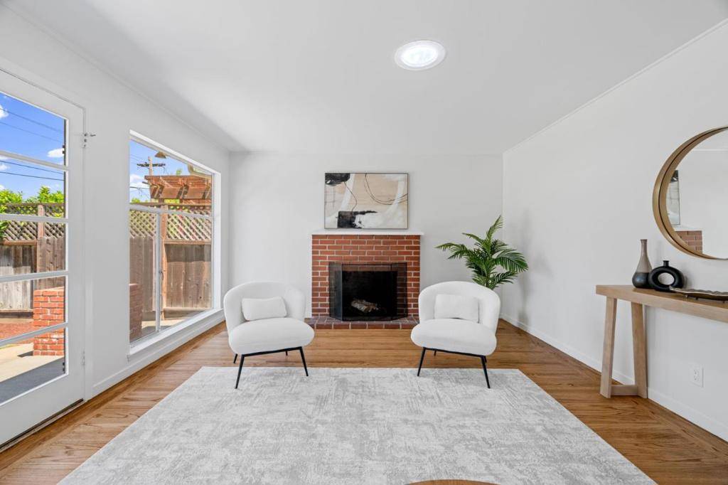 Sunnyvale, CA 94086,1105 W Mc Kinley AVE