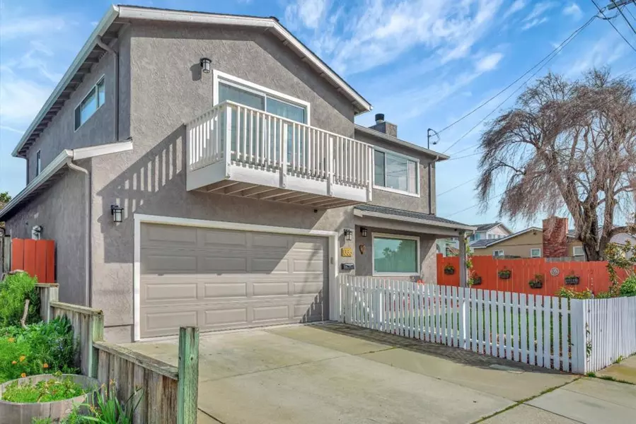 1336 Luxton ST, Seaside, CA 93955