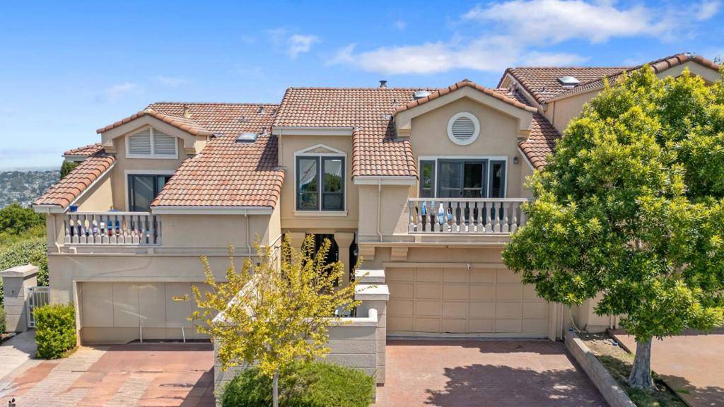 11 Mayflower LN #242, San Carlos, CA 94070