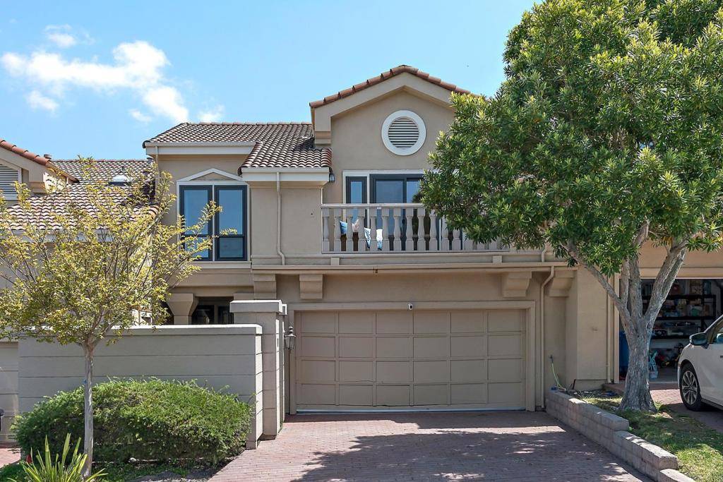 San Carlos, CA 94070,11 Mayflower LN #242