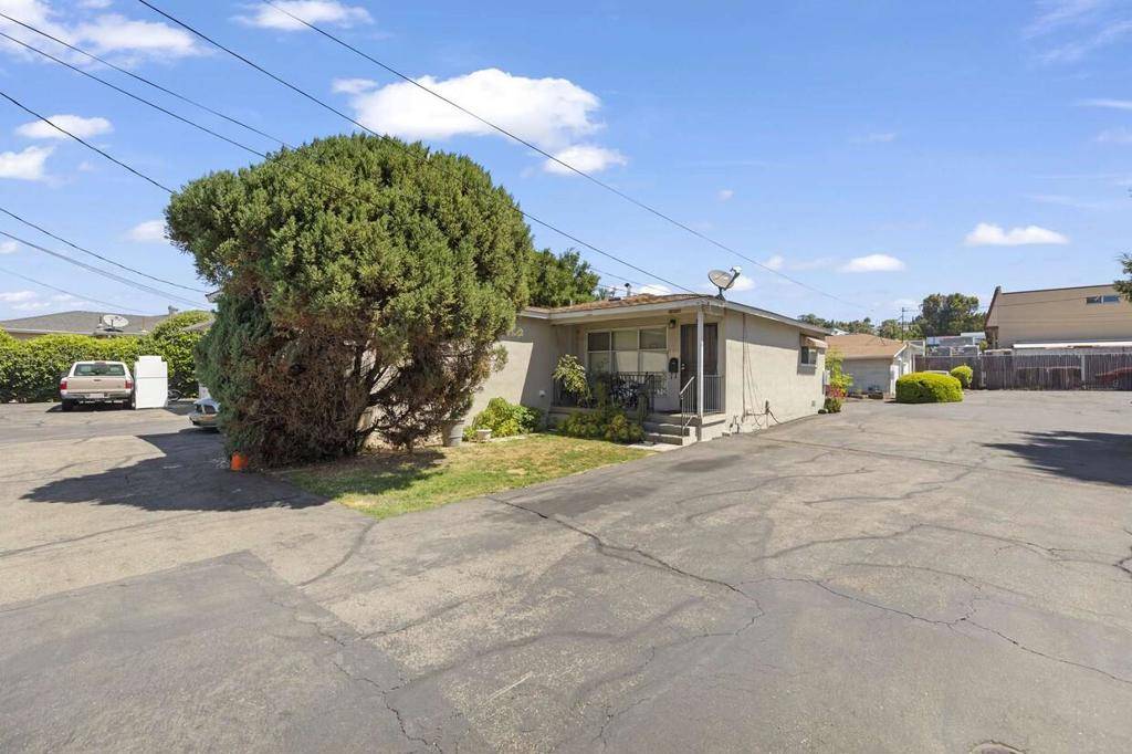 Hayward, CA 94544,24656 Oneil AVE