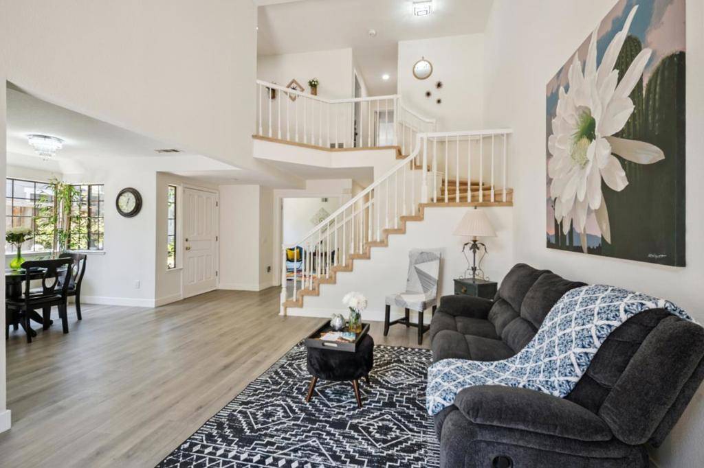 290 Bridgeside CIR, Danville, CA 94506