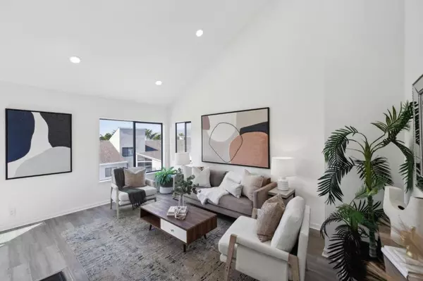 South San Francisco, CA 94080,1 Appian WAY #703-2