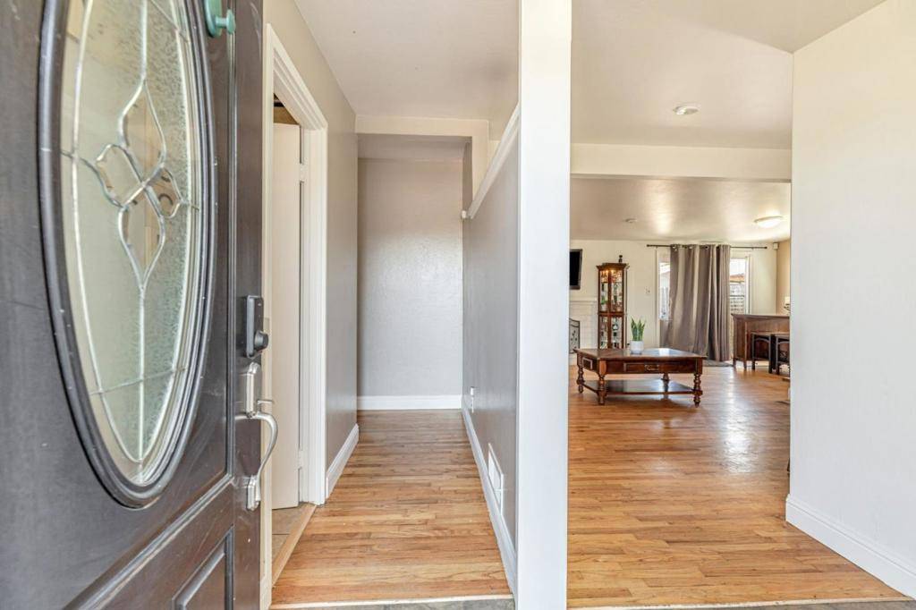 Salinas, CA 93906,317 Navajo DR