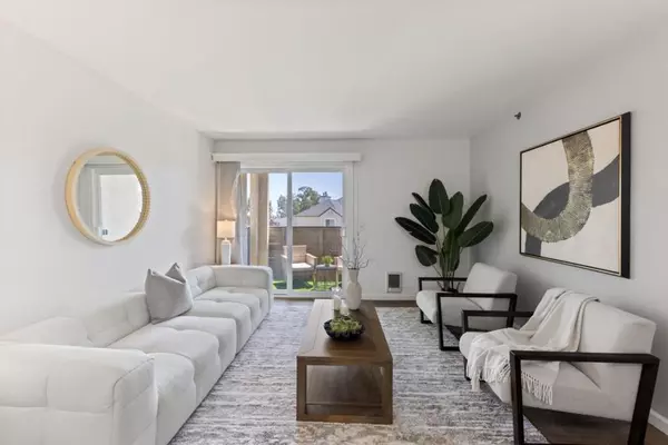 Hayward, CA 94544,685 Dartmore LN #165