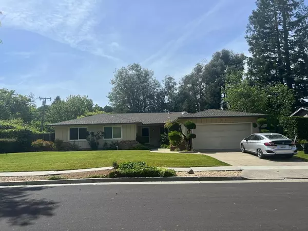 250 Cerro Chico, Los Gatos, CA 95030