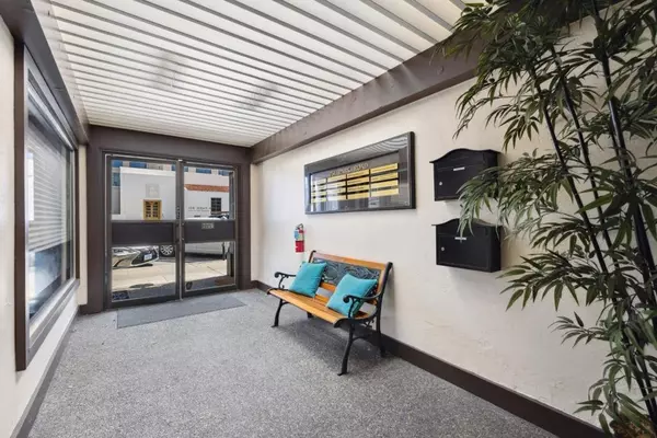 Burlingame, CA 94010,251 Park RD