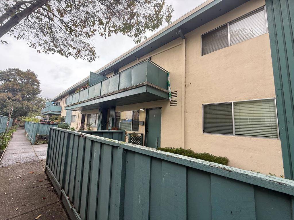 East Palo Alto, CA 94303,280 E Okeefe ST