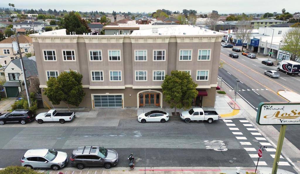 Albany, CA 94706,1100 Portland AVE