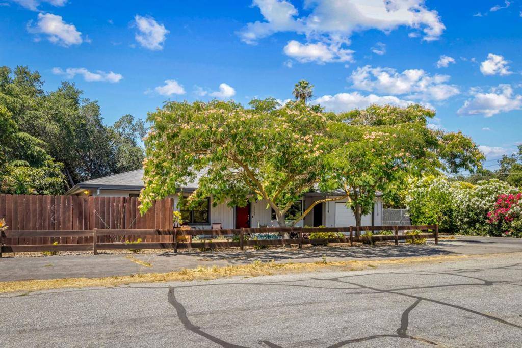 Morgan Hill, CA 95037,17785 Casa LN