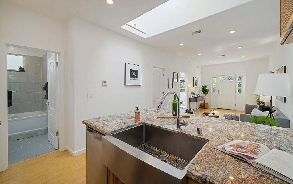 San Francisco, CA 94110,73 Leese ST