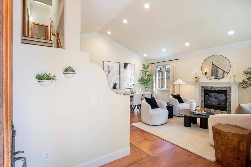 Palo Alto, CA 94306,265 Wilton AVE