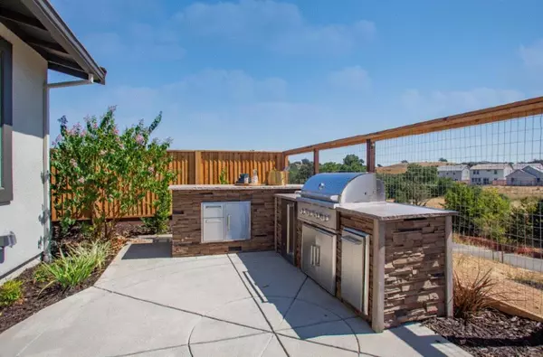 Gilroy, CA 95020,7130 Rece LN