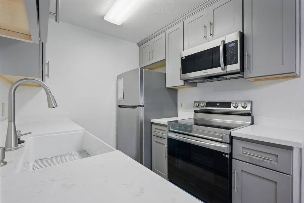 Santa Clara, CA 95051,940 Kiely BLVD #H