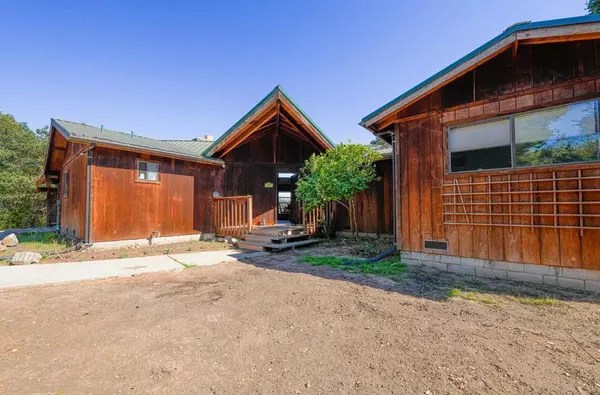 18801 Moro RD, Salinas, CA 93907