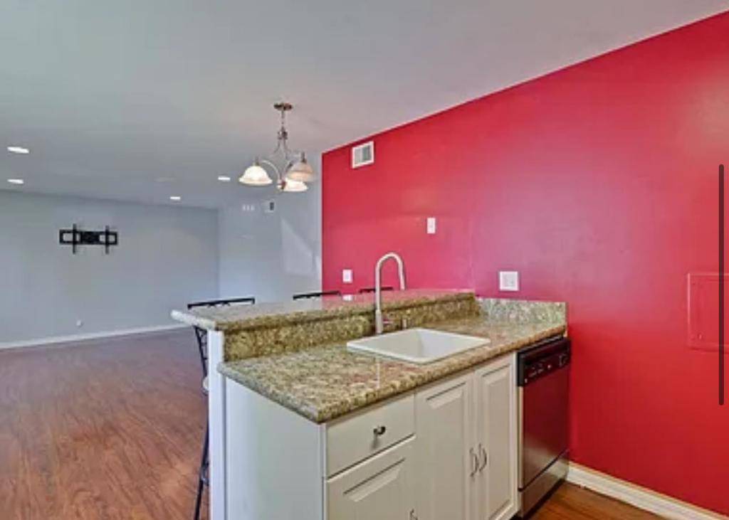 San Jose, CA 95124,2315 Saidel DR #1