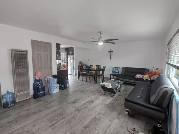 Hayward, CA 94544,250 Schafer RD