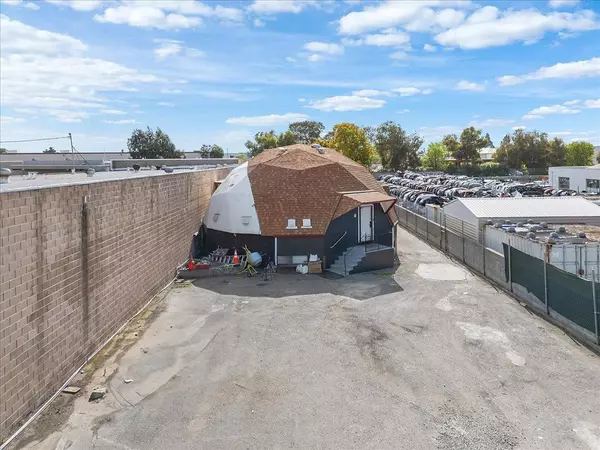 Hayward, CA 94541,22325 Meekland AVE