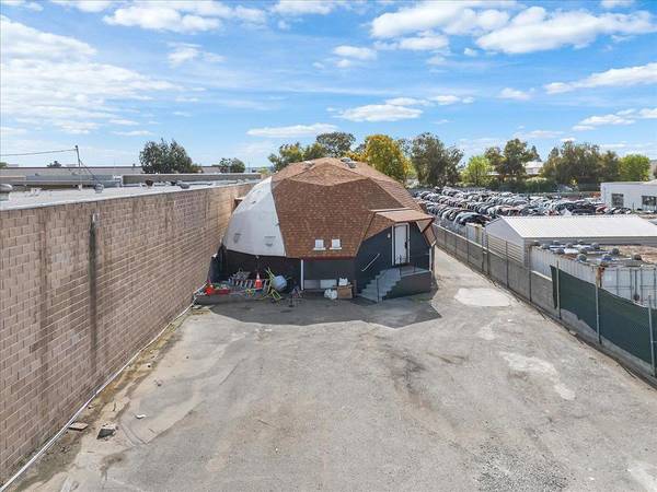 Hayward, CA 94541,22325 Meekland AVE