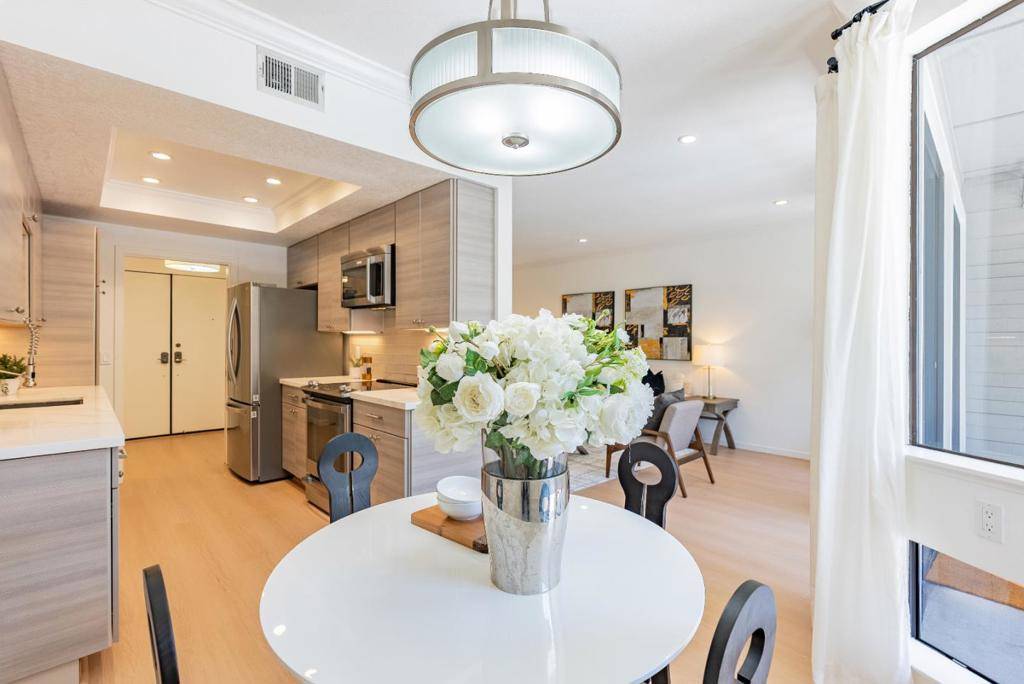 Cupertino, CA 95014,22330 Homestead RD #120