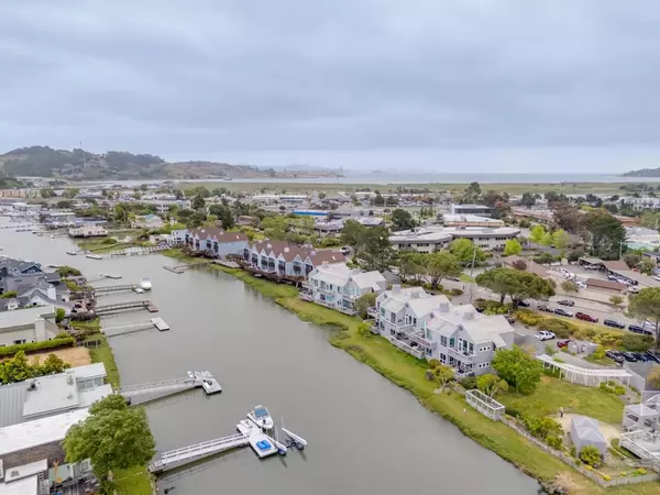 100 Lucky DR #105, Corte Madera, CA 94925