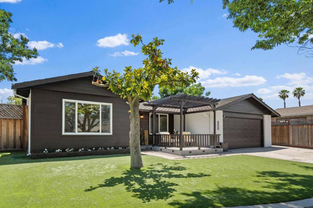San Jose, CA 95118,4975 Howes LN