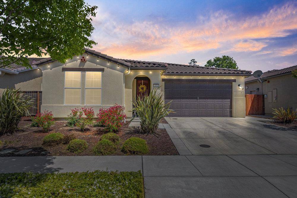 471 Segovia DR, Hollister, CA 95023