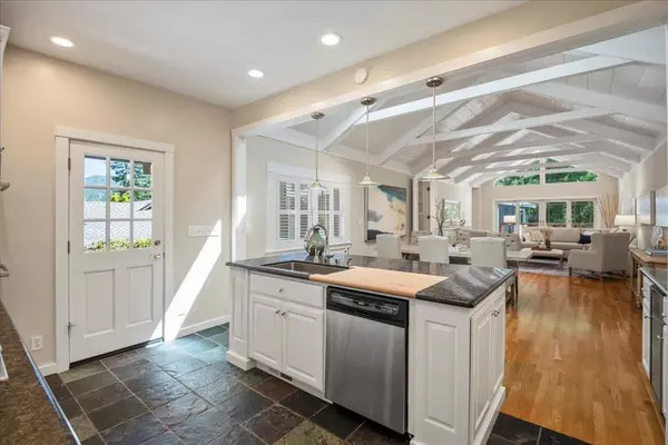 Los Gatos, CA 95030,57 Ellenwood AVE