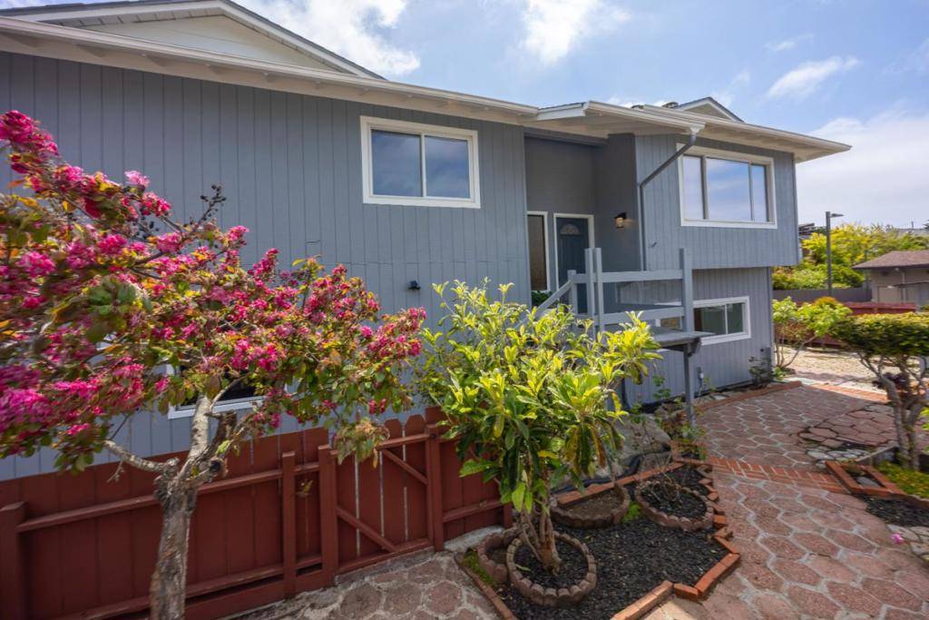 Pacifica, CA 94044,511 Buel AVE