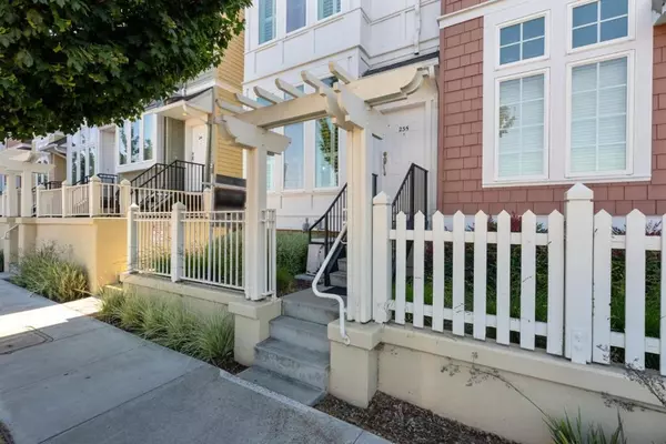 San Jose, CA 95126,235 Laurel Grove LN