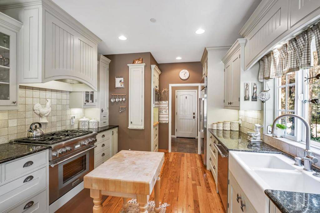 Boulder Creek, CA 95006,13756 W Park AVE