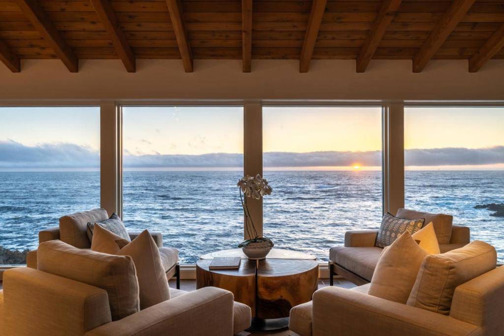 Carmel, CA 93923,30530 Aurora Del Mar