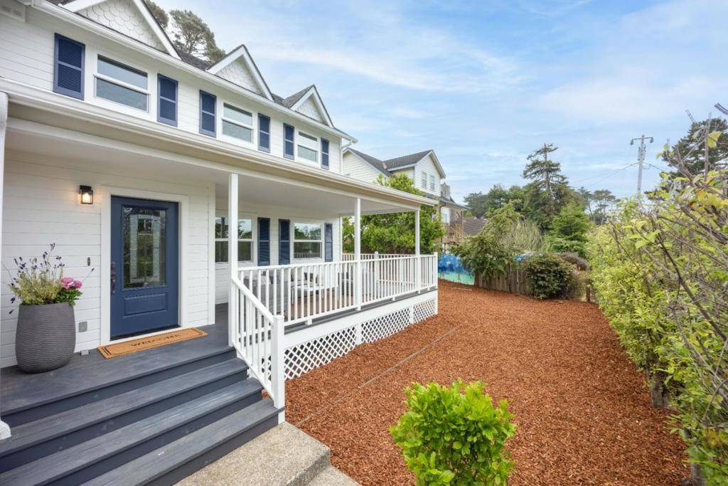 Montara, CA 94037,900 Franklin ST