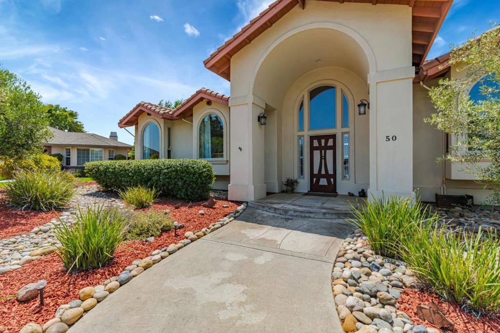 Hollister, CA 95023,50 Schmidt CT